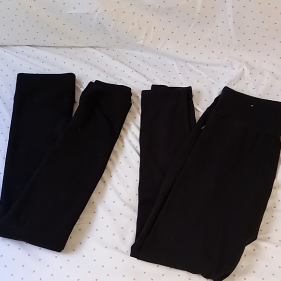 Black leggings